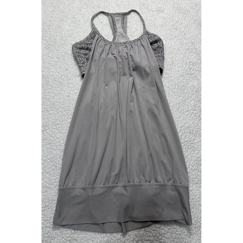 Lululemon No Limits Tank‎ Top Built In Bra Athletic Size 4
